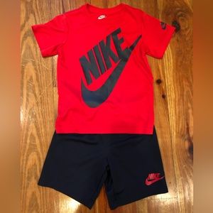 Boys Nike shirt and shorts set, size 7